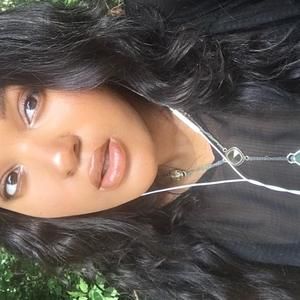 Meet your Posher, Janae